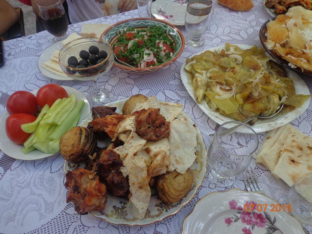 Artson B&B Vagharshapat Luaran gambar