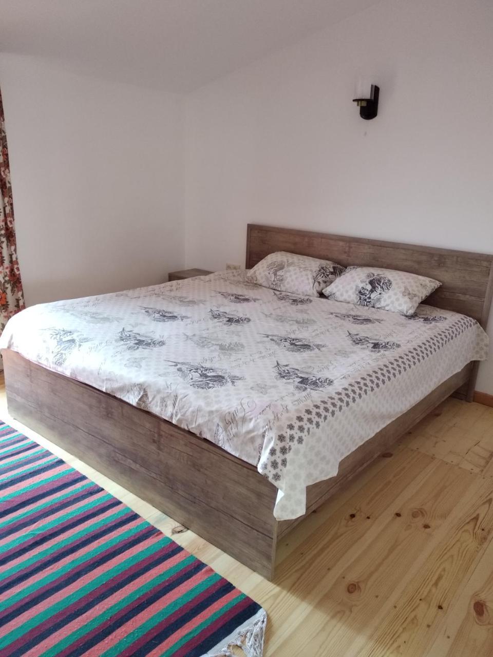 Artson B&B Vagharshapat Luaran gambar