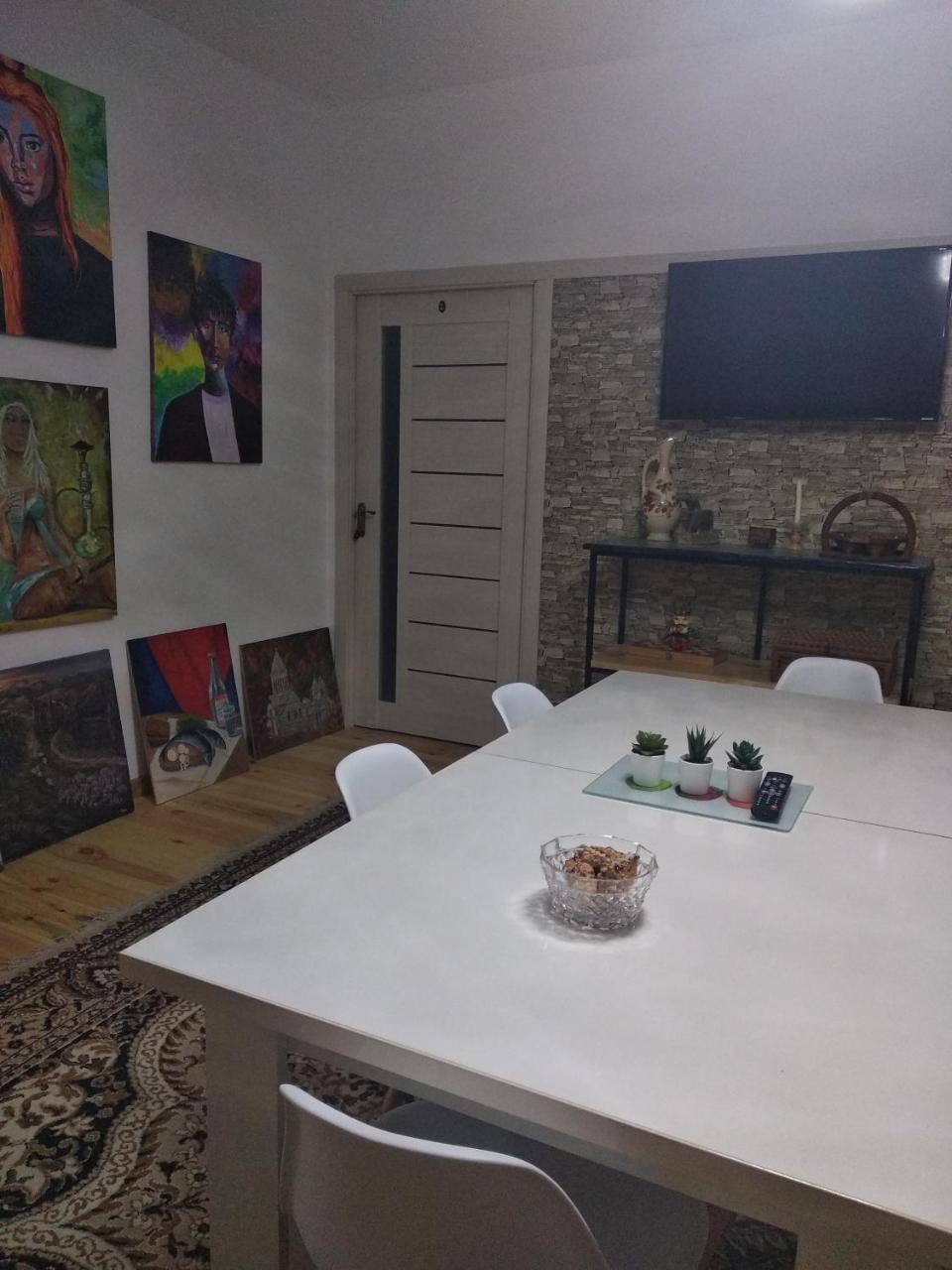 Artson B&B Vagharshapat Luaran gambar